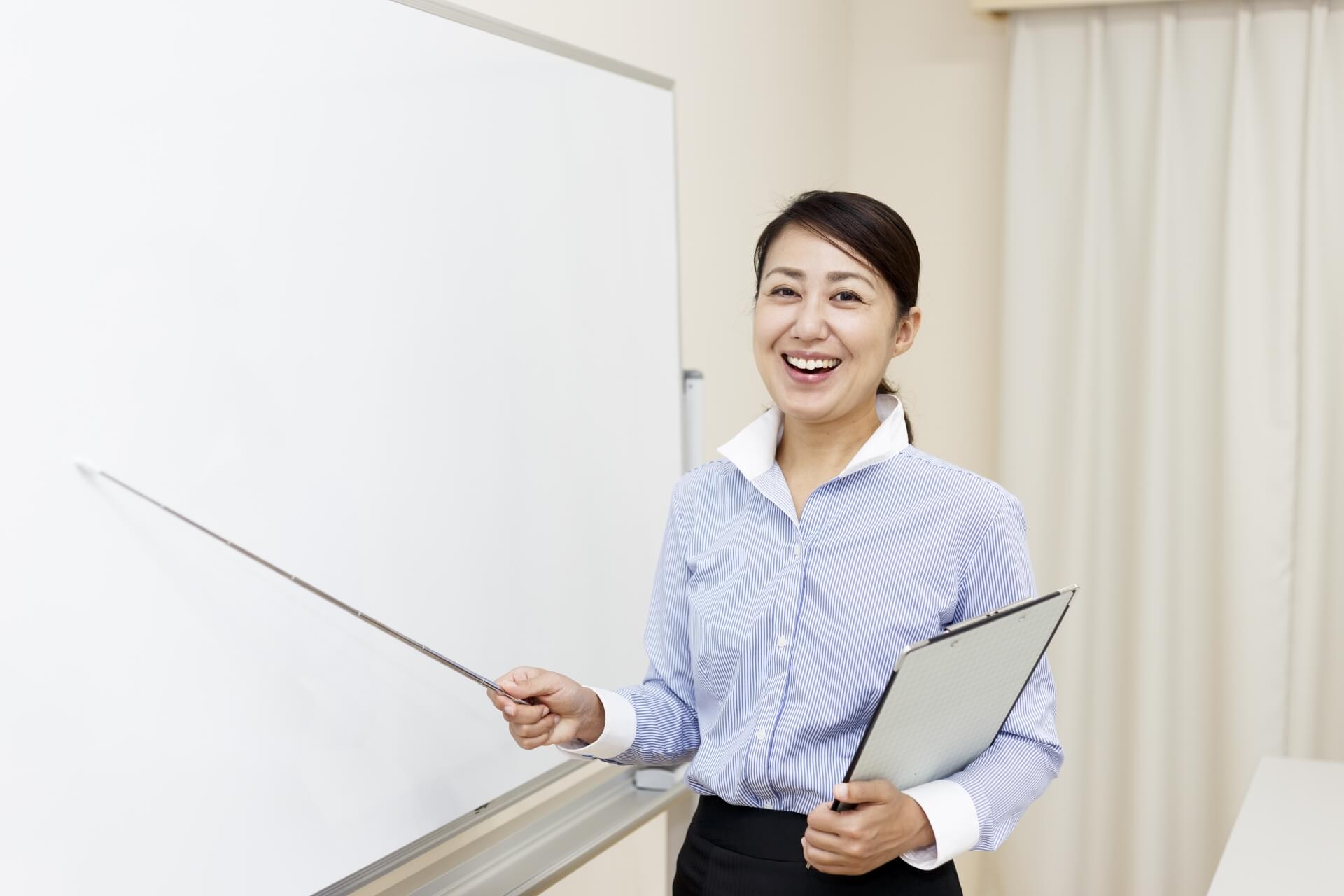 経験豊かで、一流の専門家講師陣