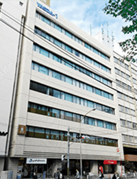 東京校校舎